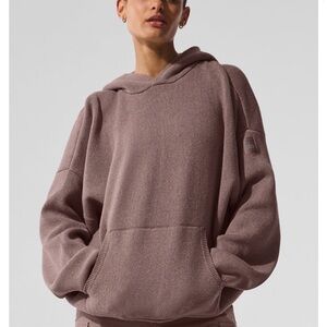 ALO Yoga Scholar Hooded Sweater, size M